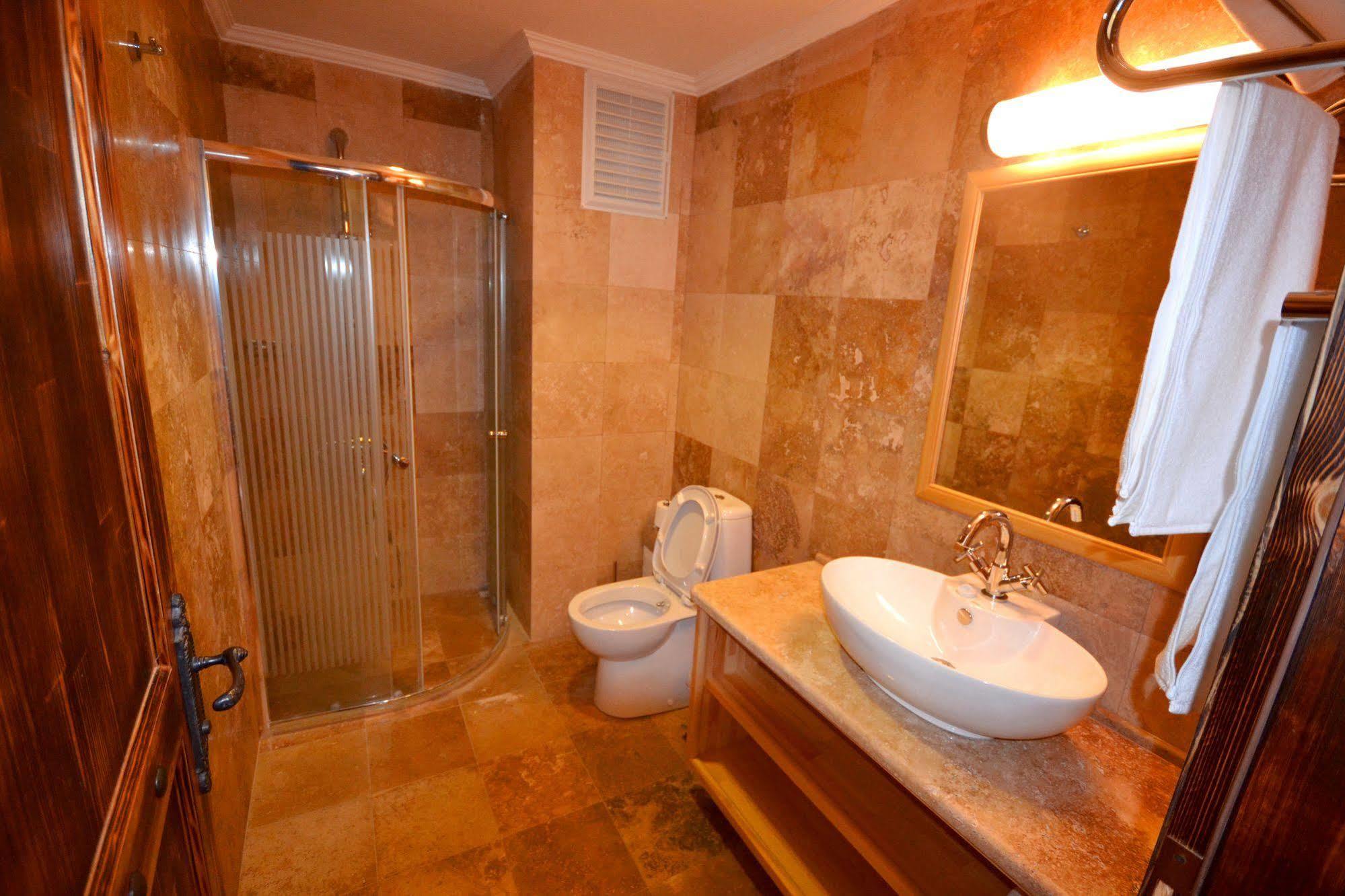 דטקה Doada Hotel מראה חיצוני תמונה
